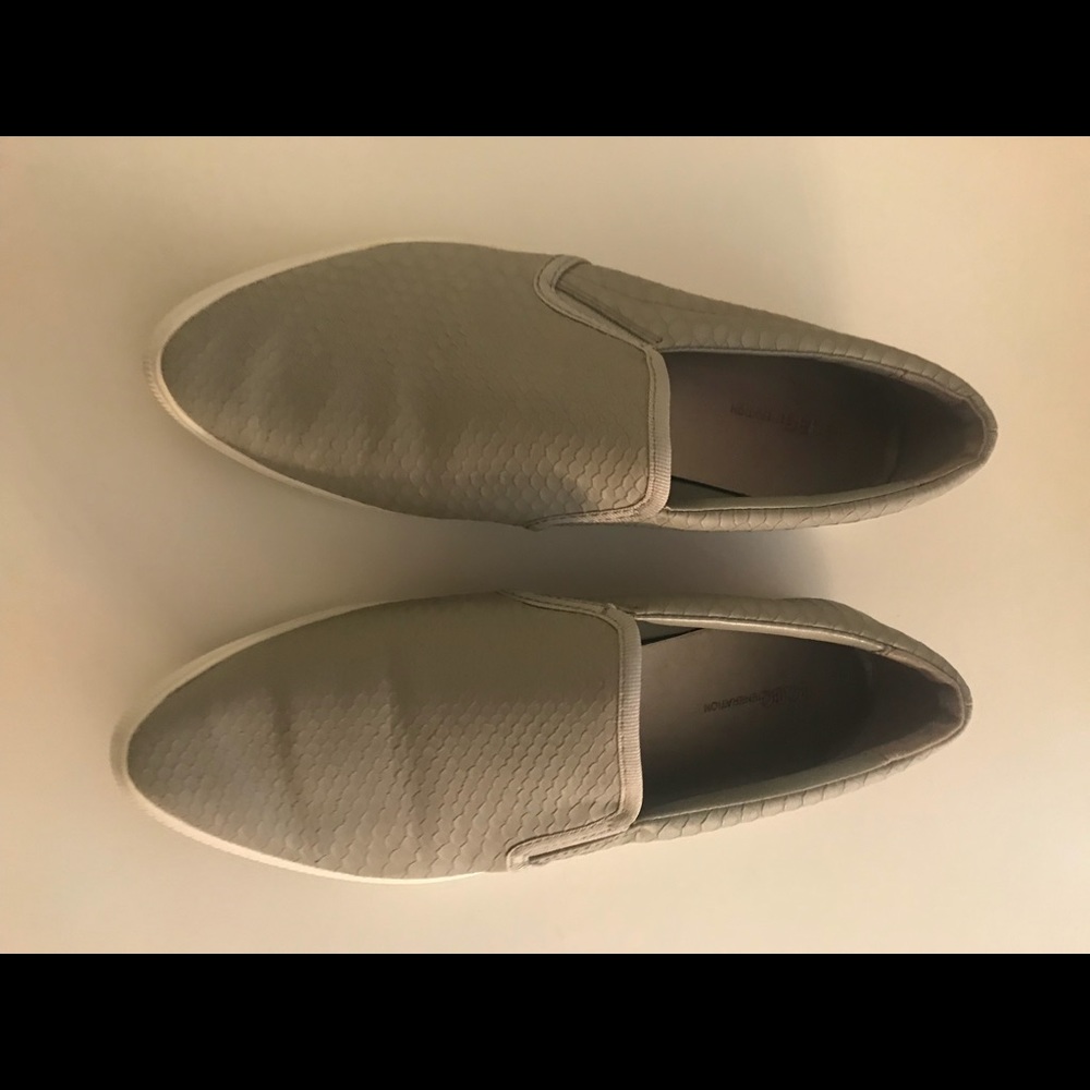 Pointy Toe Grey Athleisure Slip On Sneakers